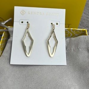 Kendra Scott Abbie gold earrings never worn